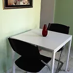 Temporary Living بريمين